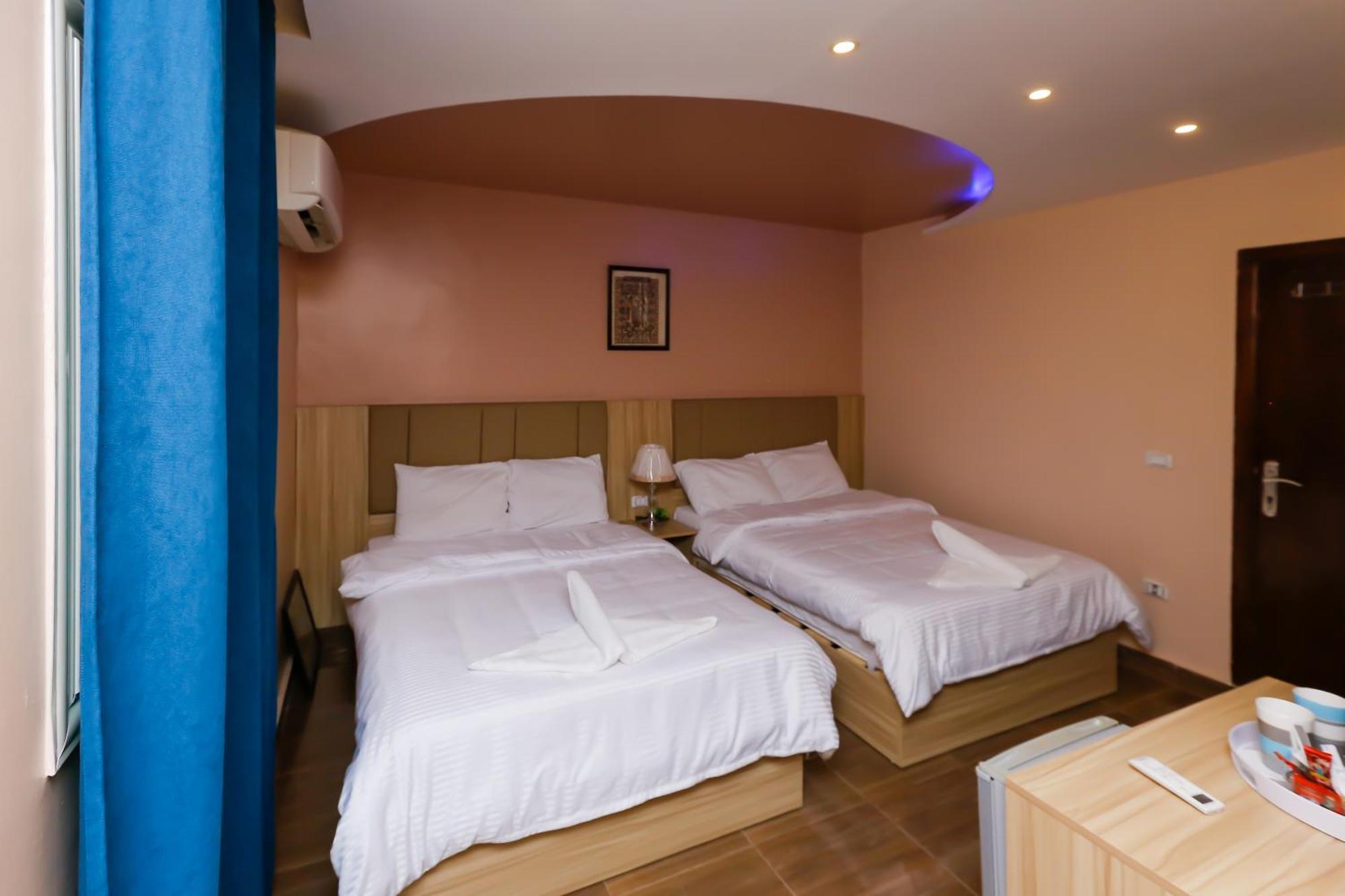 Pyramids Express View Hotel Kafret el-Gabal 外观 照片
