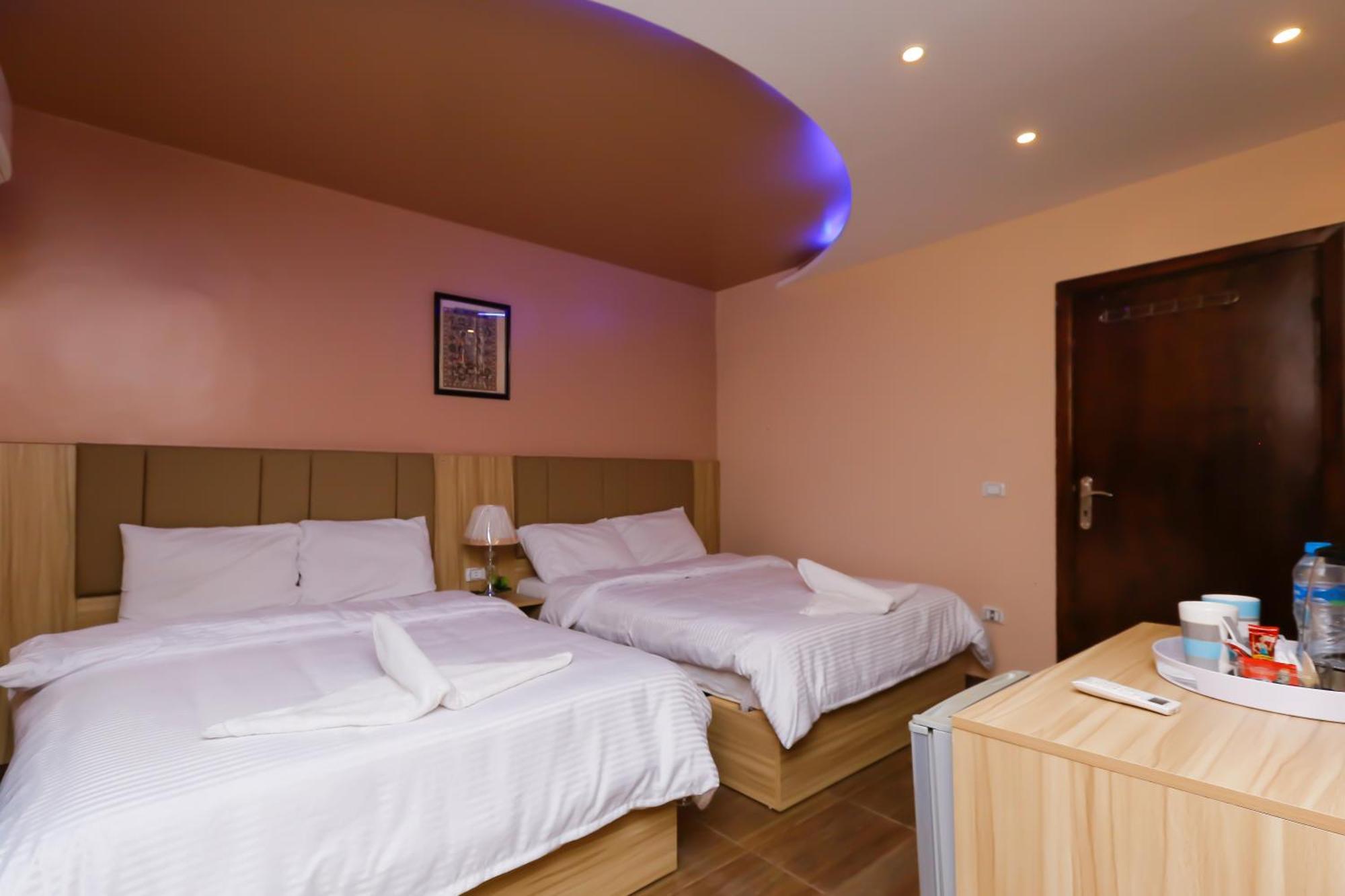 Pyramids Express View Hotel Kafret el-Gabal 外观 照片